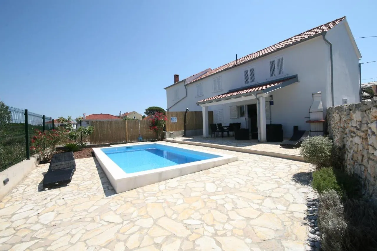House Sakarun With Swimming Pool Villa Veli Rat Holiday home